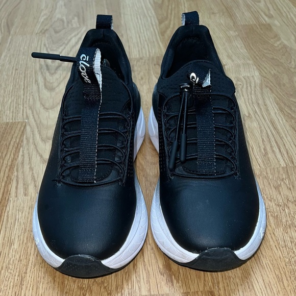 Clove Women’s Forte Night Shift Shoes - Picture 5 of 5